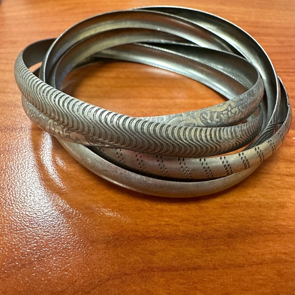Vintage Stylish Pewter bangles interlocking